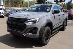 2025 Isuzu D-MAX BLADE