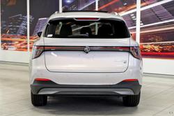 2025 MG MGS5 EV Essence 62 ZS3EM MY25 Champagne Gold