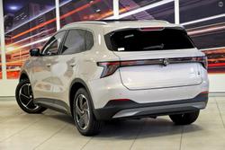 2025 MG MGS5 EV Essence 62 ZS3EM MY25 Champagne Gold