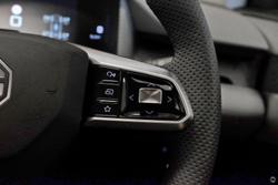 2025 MG MGS5 EV Essence 62 ZS3EM MY25 Champagne Gold