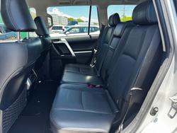 2023 Toyota Landcruiser Prado VX