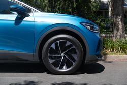 2025 Volkswagen ID.4 Pro