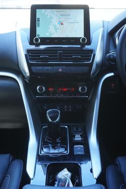 2024 Mitsubishi Eclipse Cross PHEV Exceed