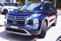 2025 Mitsubishi Outlander Exceed
