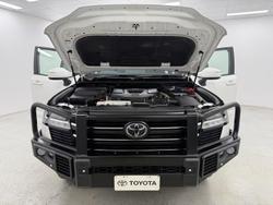 2024 Toyota Landcruiser GXL FJA300R 4X4 Dual Range Glacier White