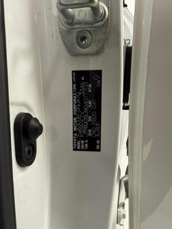 2024 Toyota Landcruiser GXL FJA300R 4X4 Dual Range Glacier White