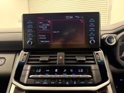 2024 Toyota Landcruiser GXL FJA300R 4X4 Dual Range Glacier White