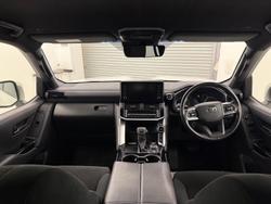 2024 Toyota Landcruiser GXL FJA300R 4X4 Dual Range Glacier White