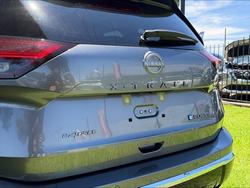 2025 Nissan T33 TI-L