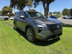 2025 Nissan T33 TI-L