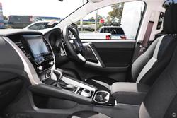 2025 Mitsubishi Pajero Sport GLS