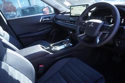 2025 Mitsubishi Outlander Aspire