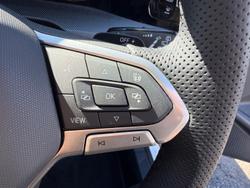 2025 Volkswagen Golf 110TSI R-Line
