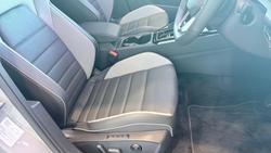 2025 Volkswagen Golf 110TSI R-Line