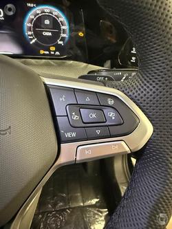 2025 Volkswagen Golf 110TSI R-Line