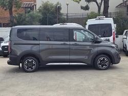 2025 Ford Tourneo Active