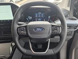 2025 Ford Tourneo Active