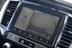 2022 Mitsubishi Pajero Sport Exceed