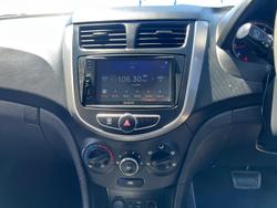 2015 Hyundai Accent Active RB2 MY15 Dazzling Blue