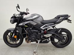 2024 Triumph STREET TRIPLE R SILVER ICE