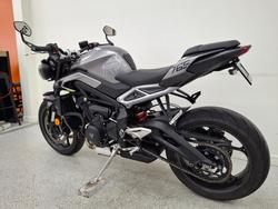 2024 Triumph STREET TRIPLE R SILVER ICE