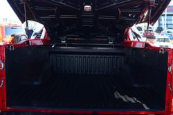 2024 Nissan Navara ST