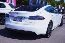 2020 Tesla Model S Long Range