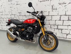 2026 Kawasaki Z900RS SE Z Black