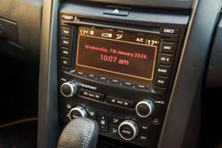 2009 Holden Commodore SS V VE MY09.5 Redhot Red