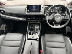 2024 Nissan X-TRAIL ST-L