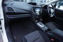 2017 Subaru Impreza 2.0i