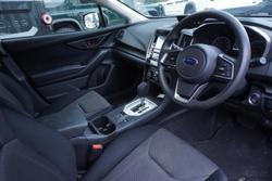 2017 Subaru Impreza 2.0i
