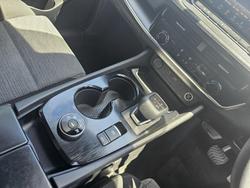 2022 Nissan X-TRAIL ST