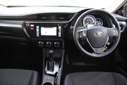 2017 Toyota Corolla Ascent ZRE182R Glacier White