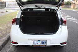 2017 Toyota Corolla Ascent ZRE182R Glacier White