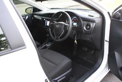 2017 Toyota Corolla Ascent ZRE182R Glacier White