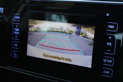 2017 Toyota Corolla Ascent ZRE182R Glacier White