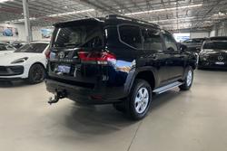 2022 Toyota Landcruiser GXL