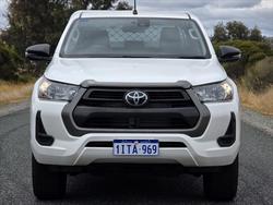 2020 Toyota Hilux SR