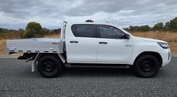 2020 Toyota Hilux SR