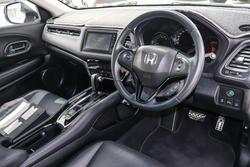2021 Honda HR-V VTi-LX