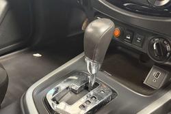 2021 Nissan Navara SL