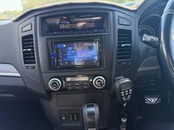 2009 Mitsubishi Pajero