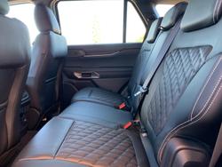 2025 Ford Everest Platinum