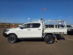 2022 Toyota Hilux 4x4 2.8L DSL D/C 6AT SR