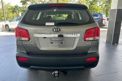 2011 Kia Sorento SLi