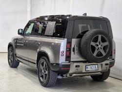 2024 Land Rover Defender 110 P400 X-Dynamic SE L663 MY24 AWD Silicon Silver