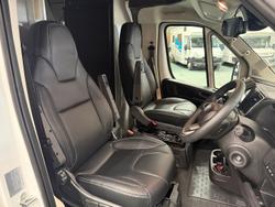 2025 Avida Birdsville Lx