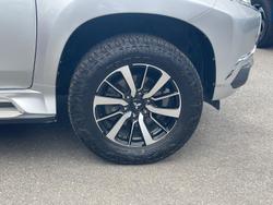 2017 Mitsubishi Pajero Sport GLS