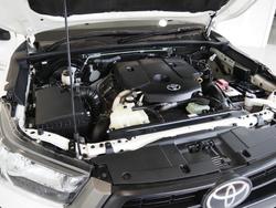 2020 Toyota Hilux SR